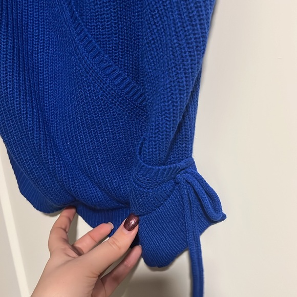 Velvet heart wrap sweater vest - Picture 3 of 4